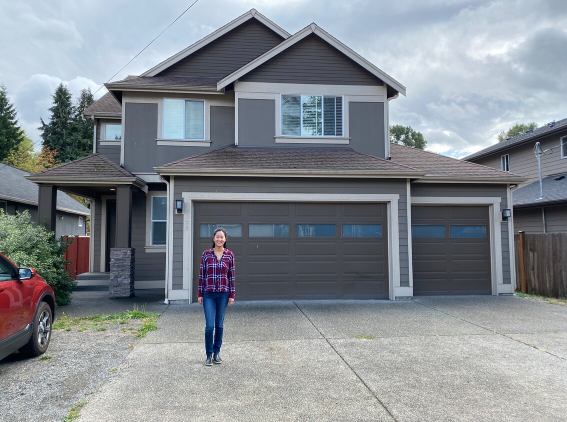 13026 56th Ave S, Tukwila, WA 98178 House Rental in Tukwila, WA