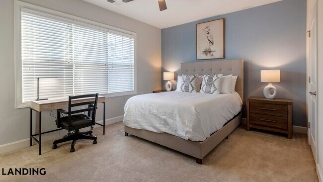 Building Photo - 3000 Daventry Cir