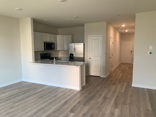 Foto del edificio - PARKLAND SCHOOLS- NEW CONSTRUCTION 3 BDRM ...