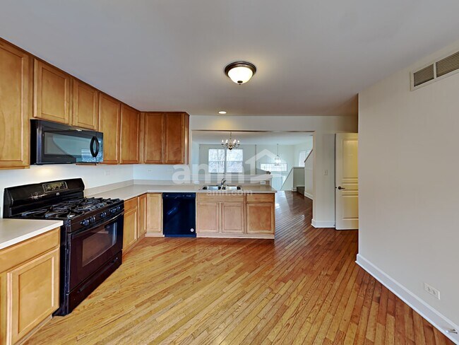 Foto del edificio - 2449 Emily Ln