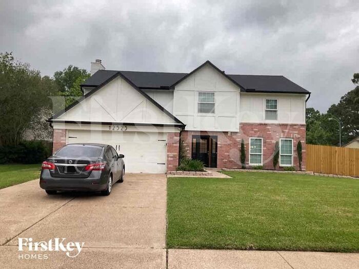 Foto principal - 12523 Mill Ridge Dr