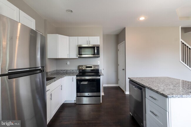 Building Photo - 5268 Cordelia Ave