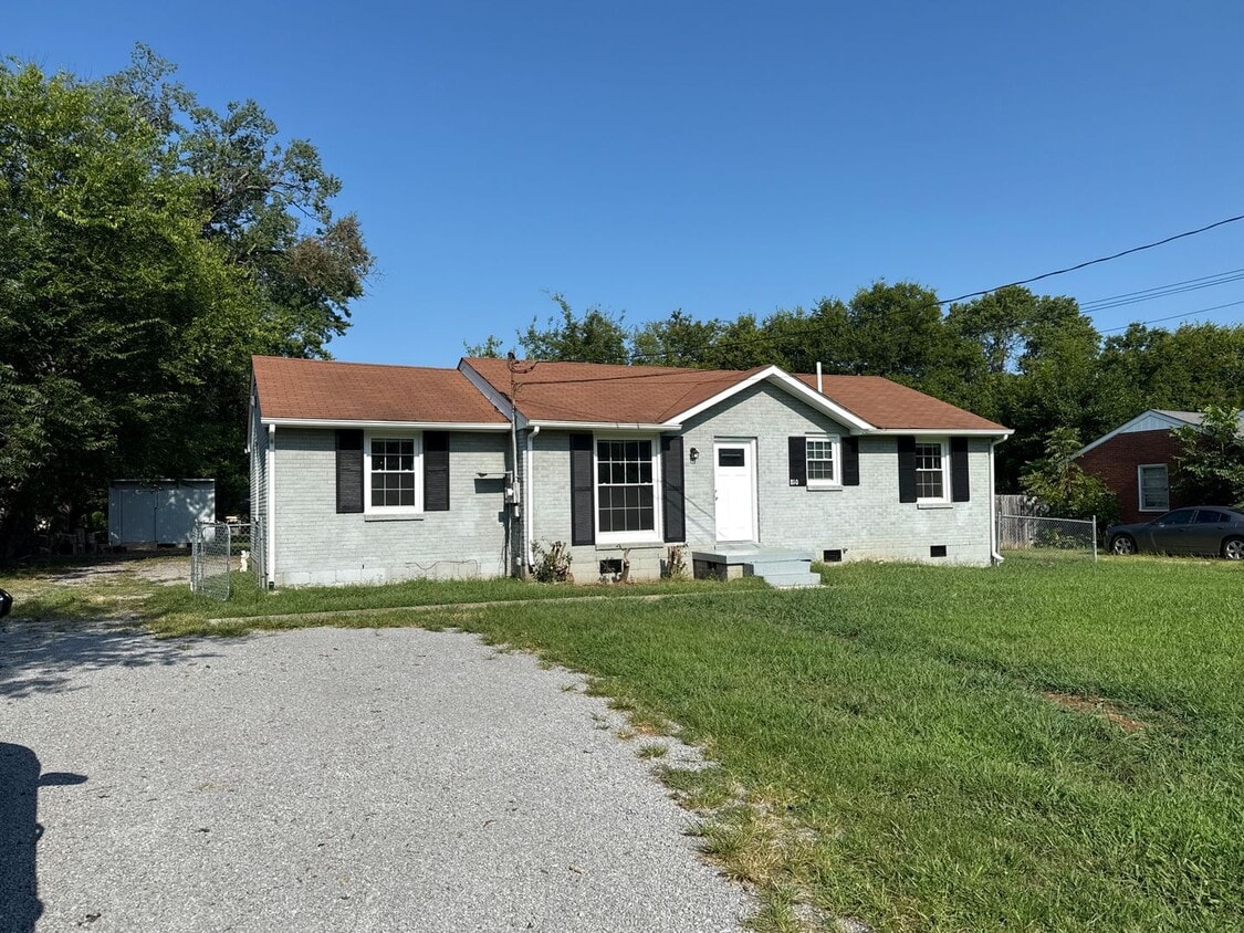 Photo - 810 Hunt Street