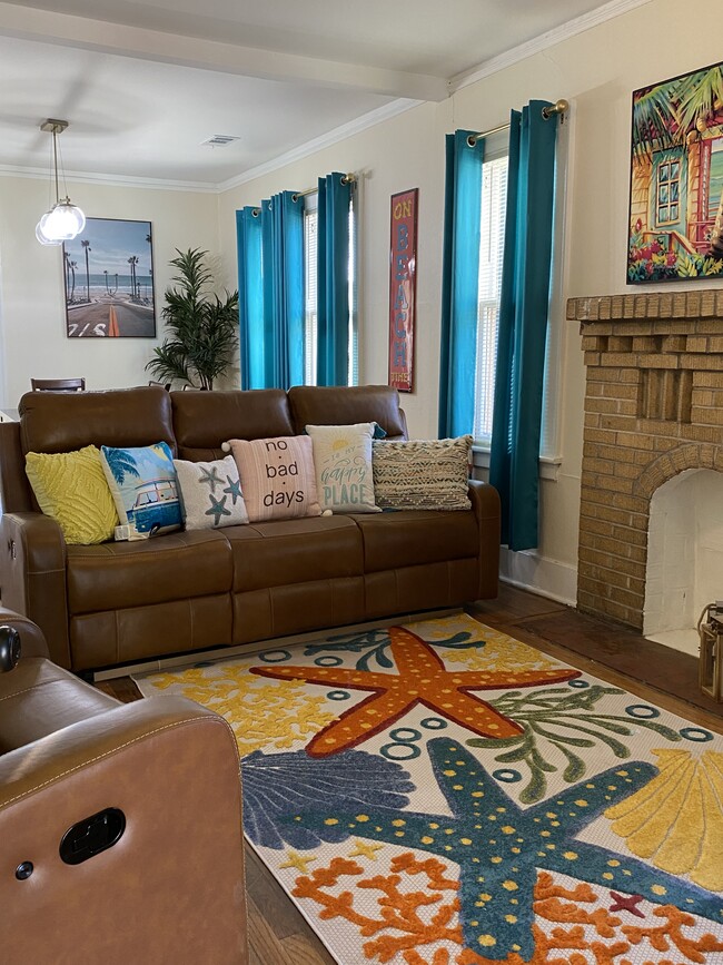 Foto del edificio - 1311 Seiler Ave