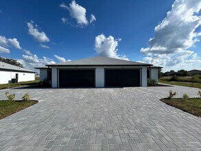 Building Photo - 1126 Bismarck Rd