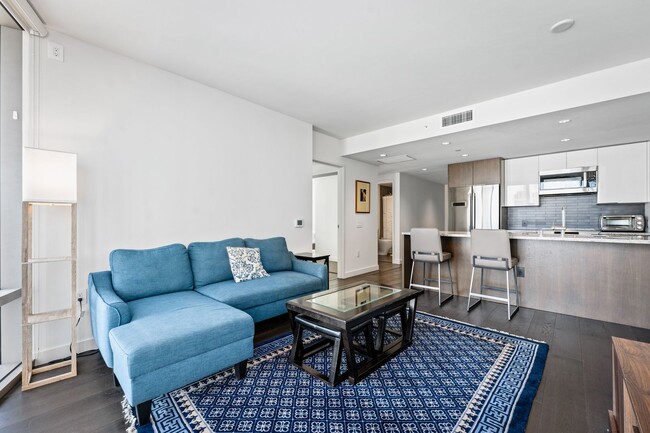 Building Photo - Furnished 2-bedroom, 2-bath Aeo condominiu...