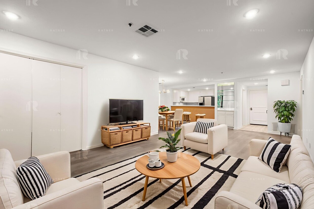 Foto principal - (Ellie:B) Promenade West – Unit #208