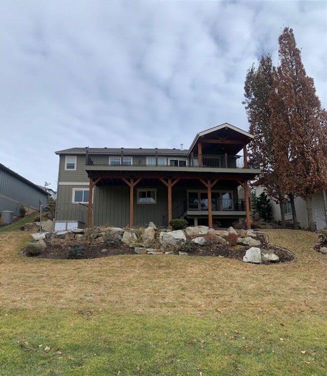 Building Photo - $3,495 / 4br - 3600ft2 - Exqusite, executi...