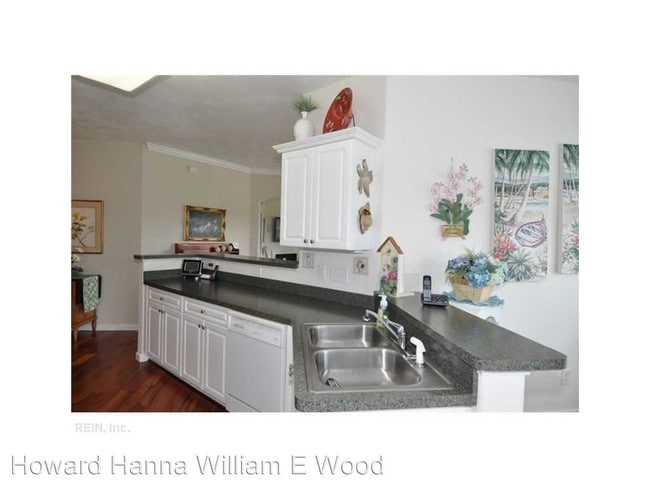 Building Photo - 2759 Browning Dr