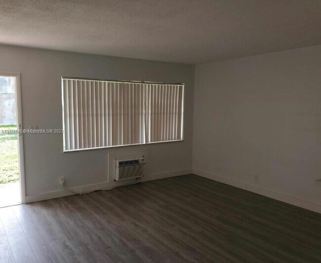 Foto del edificio - 2918 Funston St