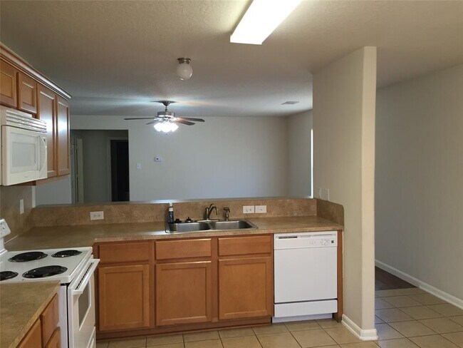 Building Photo - 603 Wades Way