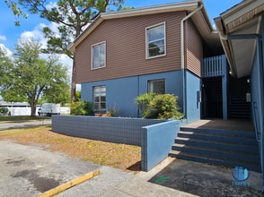 Building Photo - 7602 W Powhatan Ave