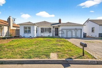 Building Photo - 4029 Olive St