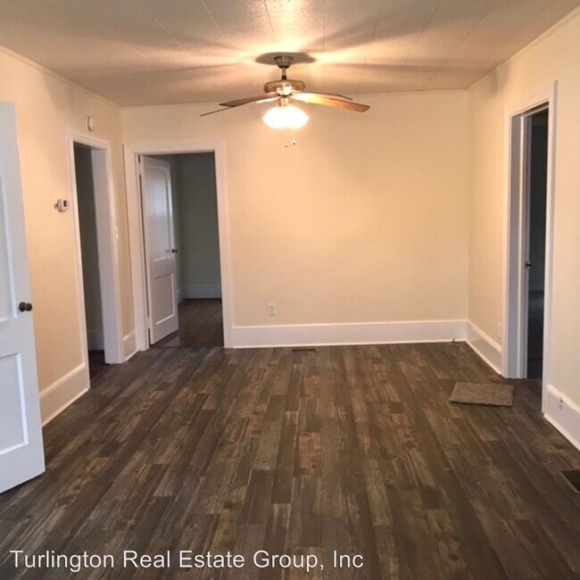 Foto del edificio - 3 br, 2 bath House - 100 Shields Street