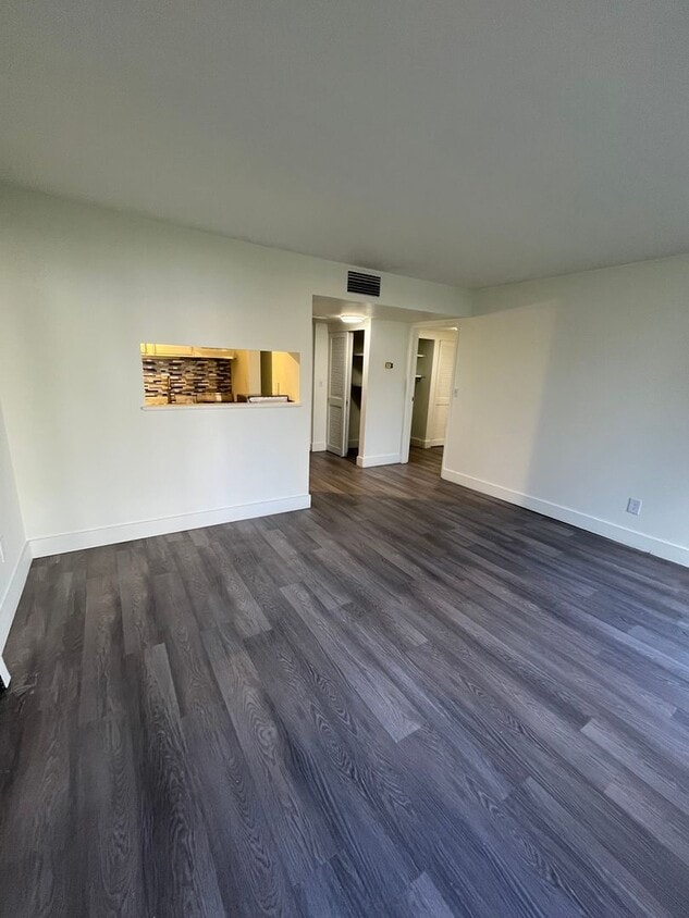 Foto principal - 7290 W Dean Rd