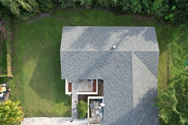 Building Photo - 4620 Kelmar Dr