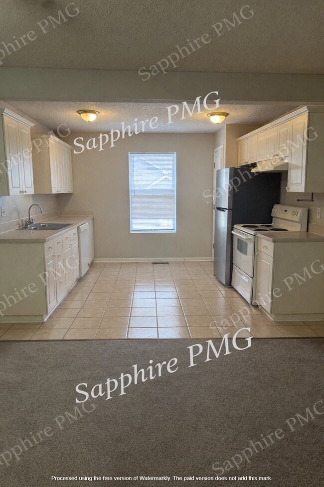 Foto del edificio - 5623 N Northwood Terrace