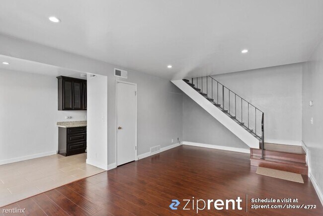 Foto del edificio - 2 br, 1 bath Townhome - 354 Rio Verde Plac...