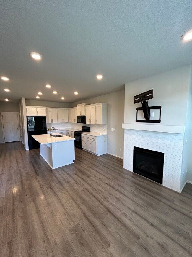 Building Photo - Well Maintained 3 Bedroom, 2 Bath House in McMinnville