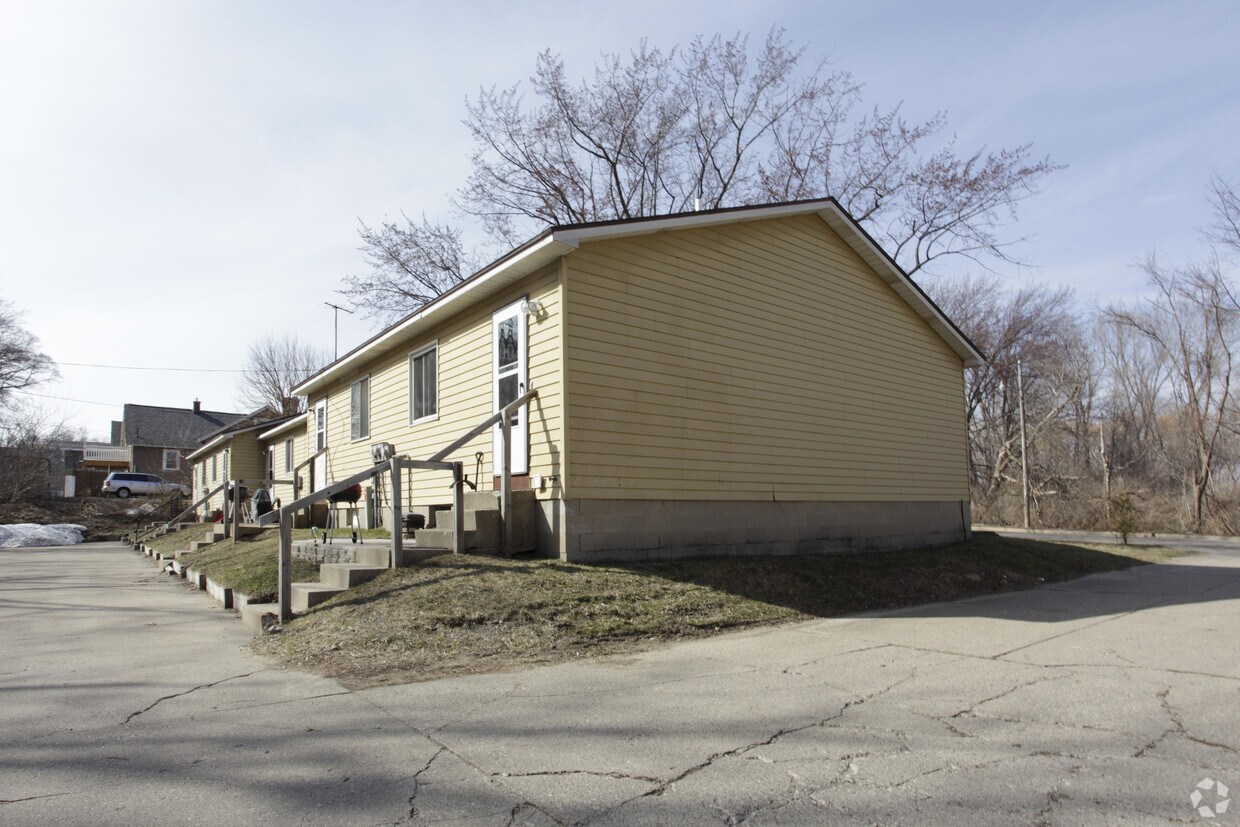 Building Photo - 1630 Franklin Ave