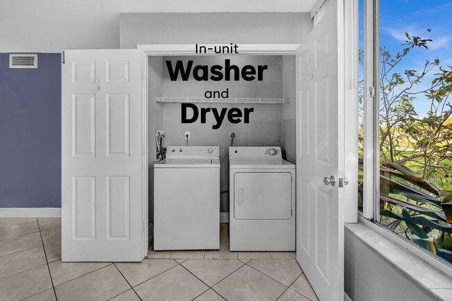 Photo - 2881 N Oakland Forest Dr House