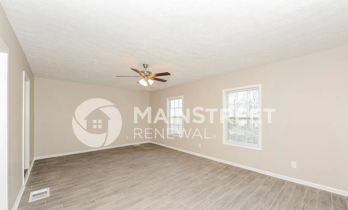 Foto del edificio - 5787 Summerglen Ln