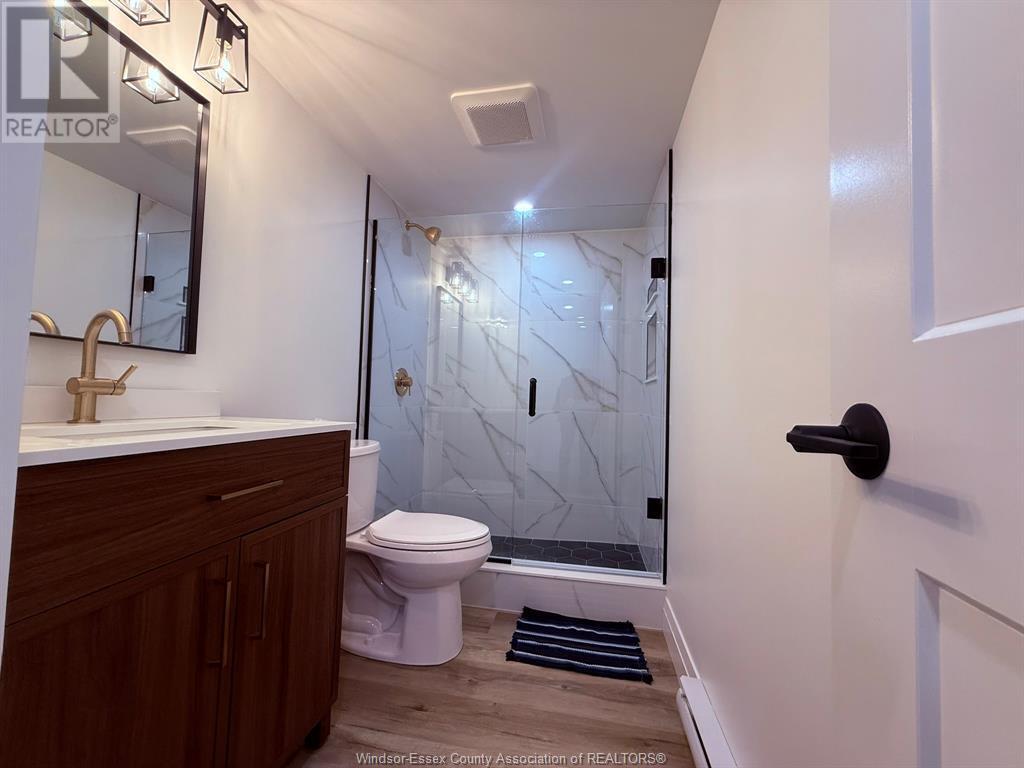 Photo principale - 1748 Hall Ave