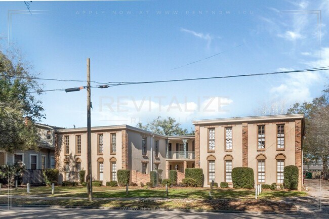 Foto del edificio - 1504 Dauphin St