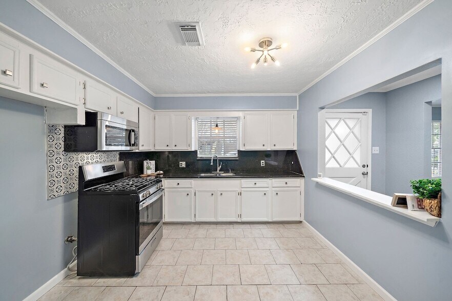 Foto principal - 712 Damon St