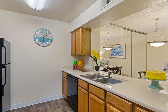 Foto del edificio - Waterford Place