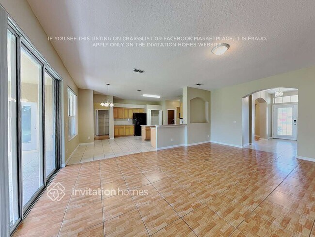 Foto del edificio - 13326 Rosemeade Cove