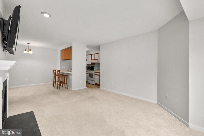 Foto del edificio - 9874 Hellingly Pl