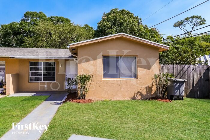 Primary Photo - 22123 SW 62nd Ct
