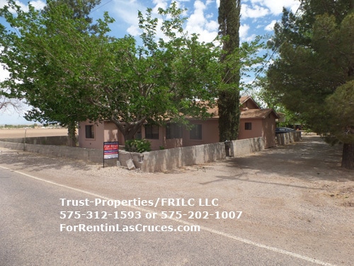 Primary Photo - Great remodeled Country Home