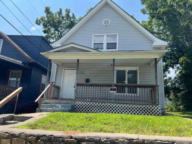 Primary Photo - 2209 E 37th St