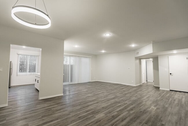 Interior Photo - 1865 North Fuller Ave