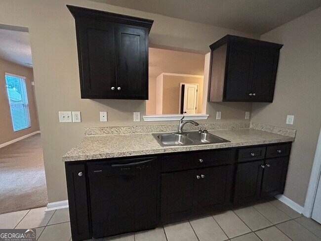 Building Photo - 150 Cypress Ct