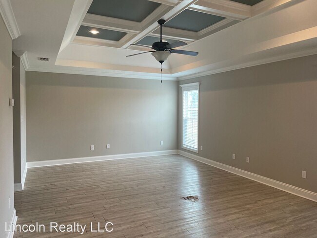 Foto del edificio - 3 br, 2 bath House - 17 Smith Dairy Rd