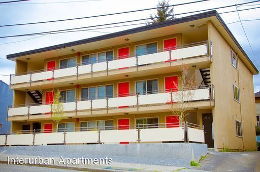 Foto principal - 3616 Greenwood Ave N