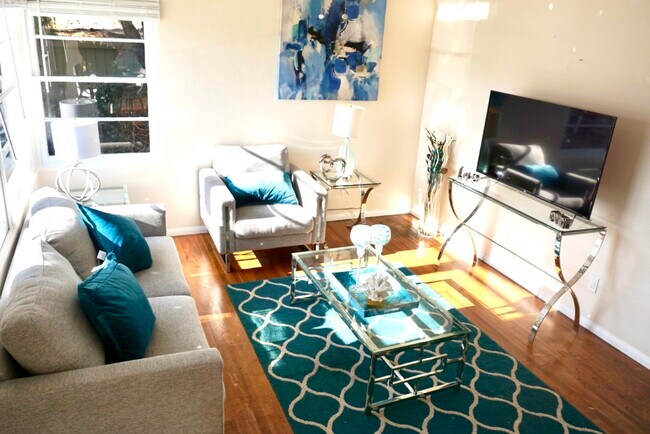 Building Photo - 3754 Tennyson St