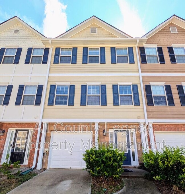 Building Photo - 6381 Redan Square