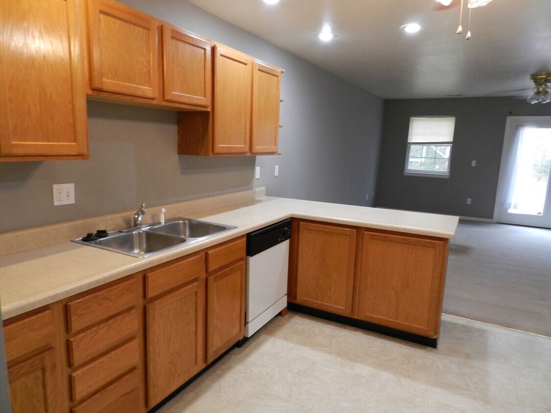Foto del edificio - 22605 Hollow Oak Ln