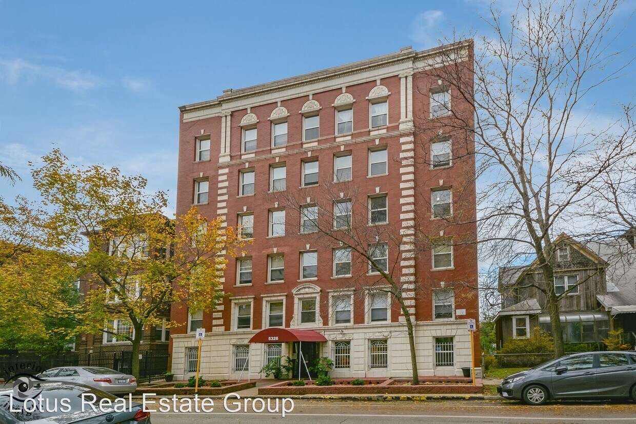 Primary Photo - 5326 N Winthrop Ave