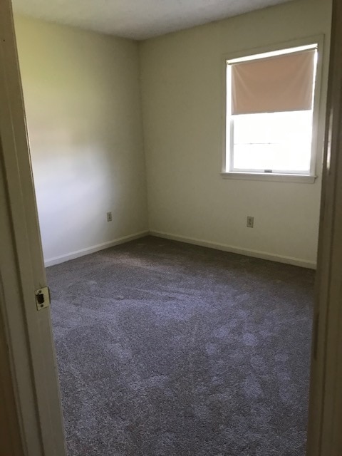 Second Bedroom - 207 Leedy Way W