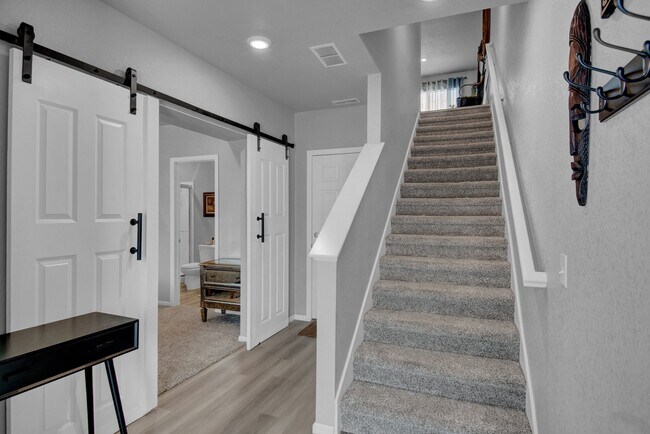 Foto del edificio - 12121 W 57th Dr