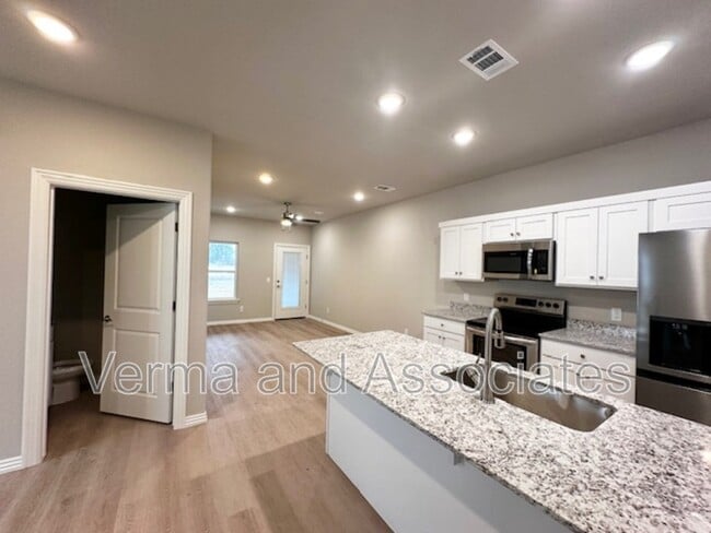 Foto del edificio - 1507 SW Casuarina Dr