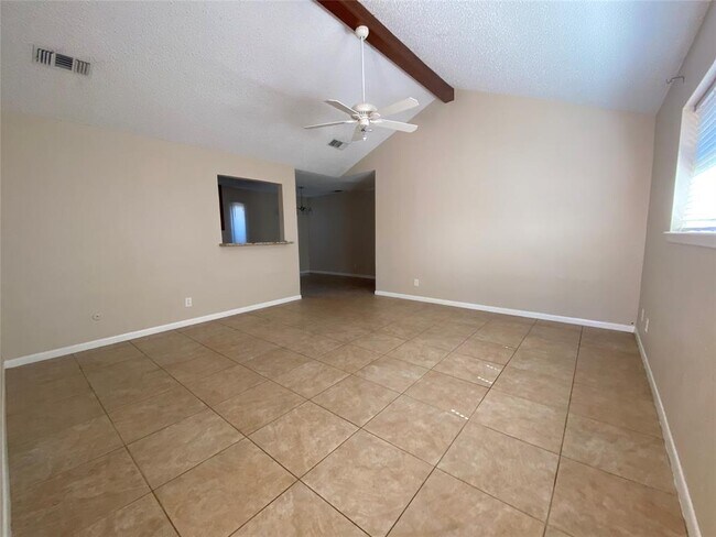 Foto del edificio - 25 Tradewinds Dr