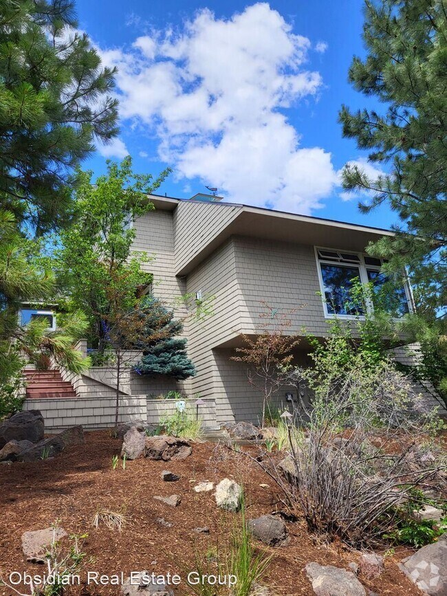 Aubrey Heights Short Term Apartments for Rent Bend, OR 2 Rentals