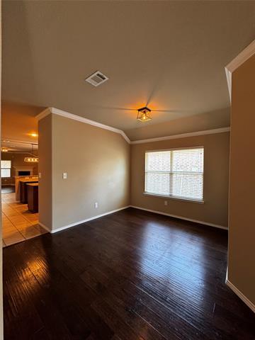 Foto del edificio - 4548 Fern Valley Dr