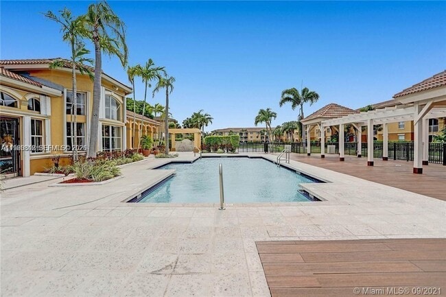 Foto del edificio - 9640 NW 2nd St